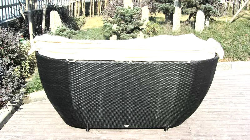 Evan Allen Roofed Rattan Daybed