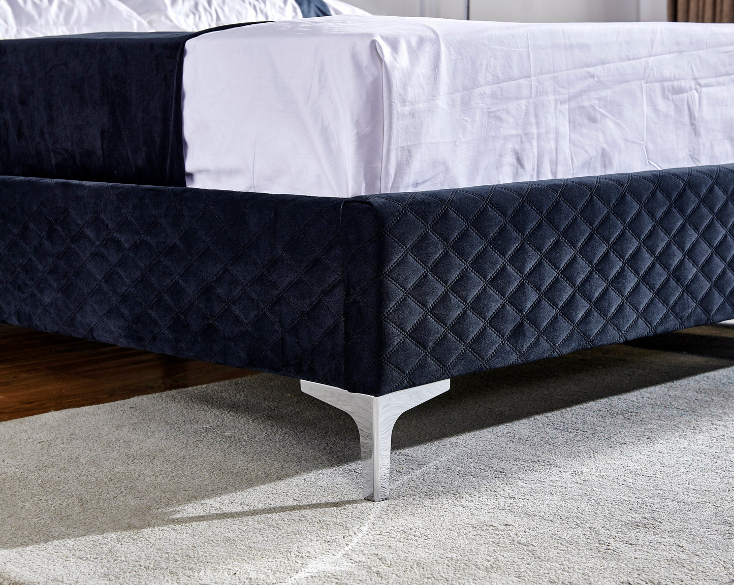 HF1809 Upholstered Bed Frame
