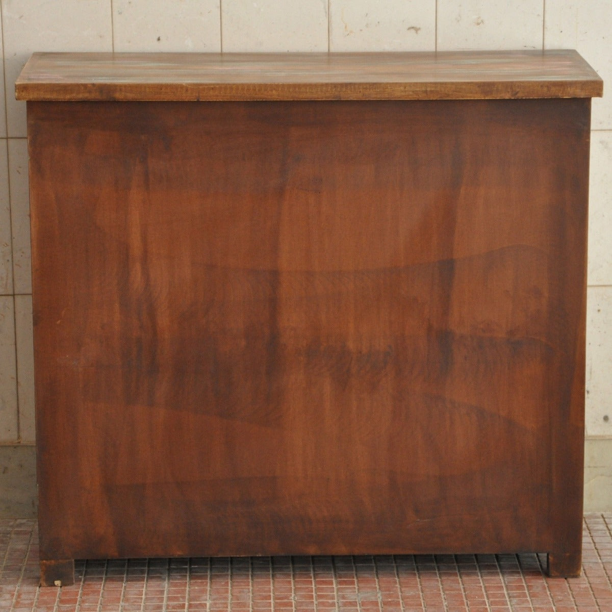 Rainbow Carved 2 Door Wooden Sideboard 100-40-90