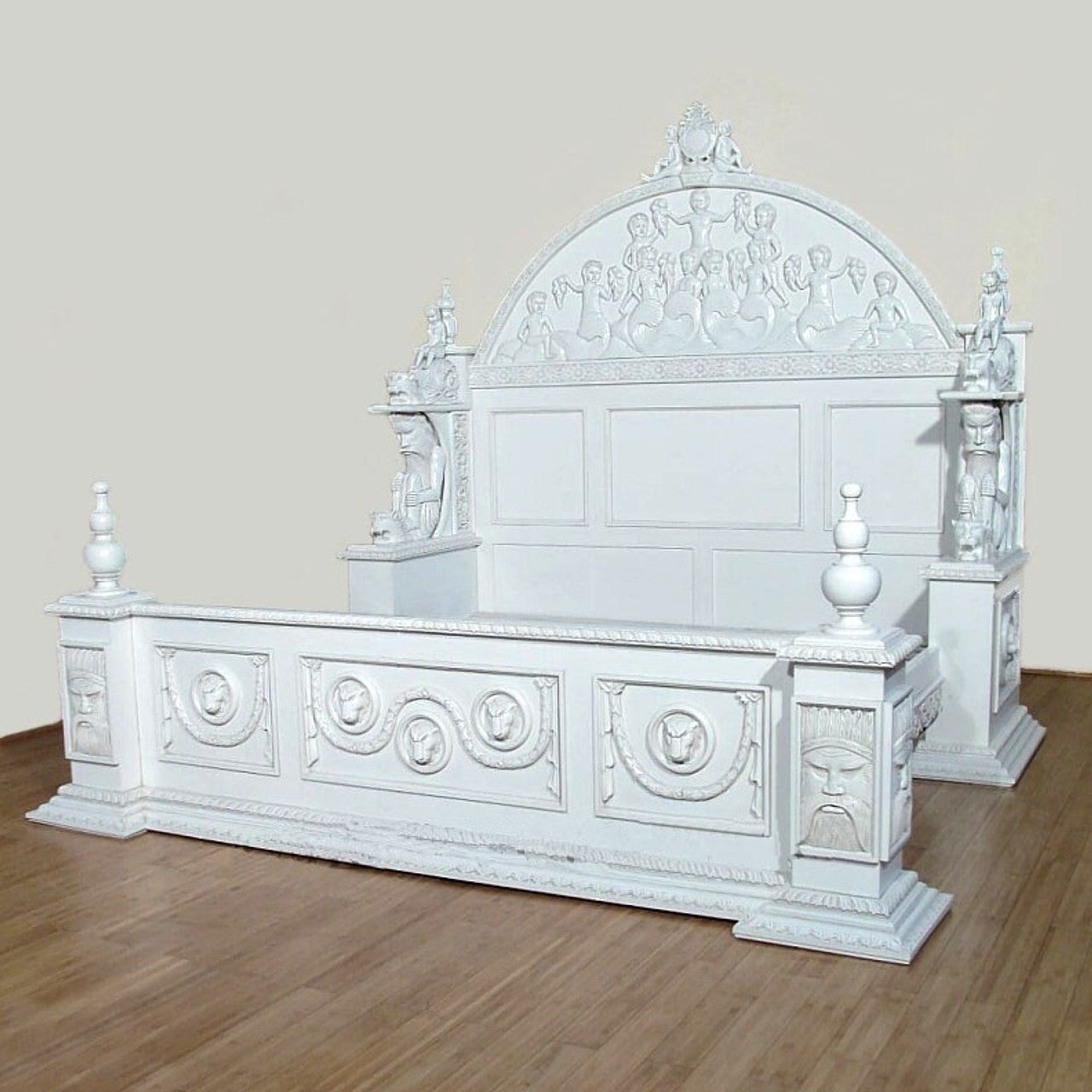 Daze Hand Carved Gothic Bed