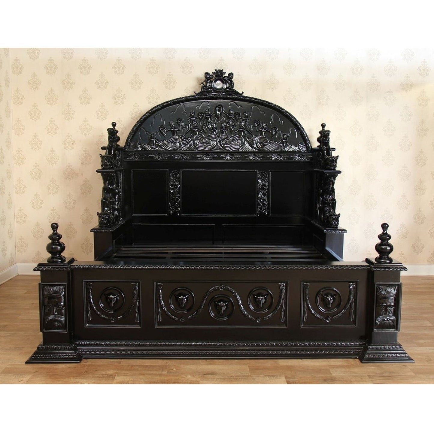 Daze Hand Carved Gothic Bed