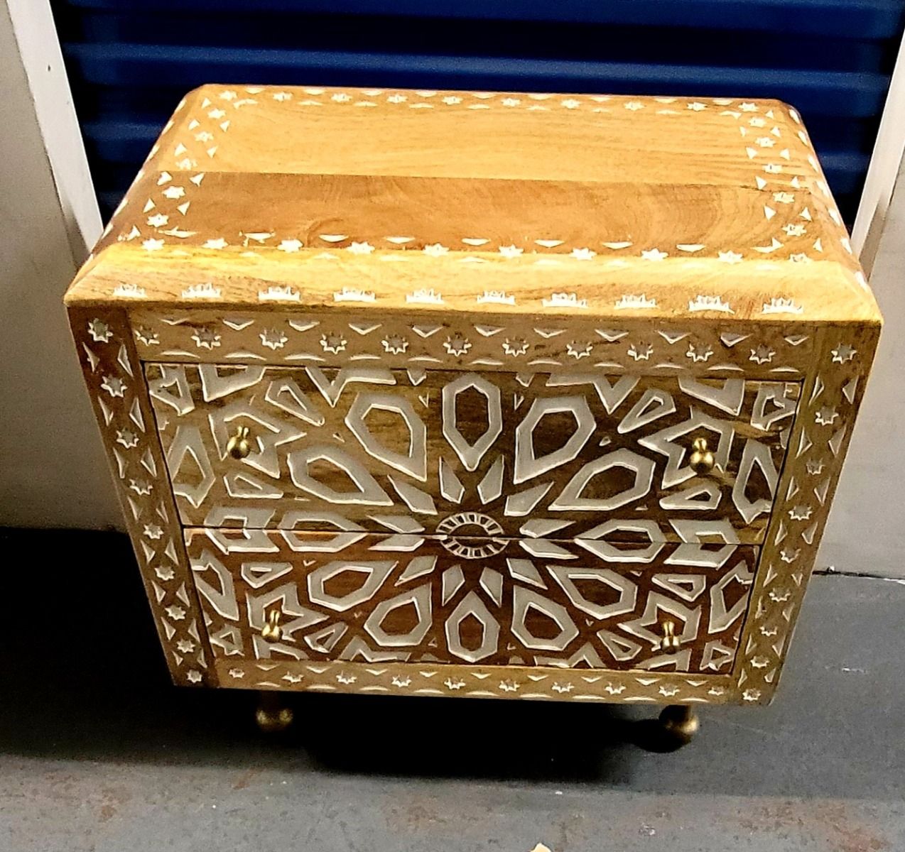 Mughal Garden Geometrical Carved Natural 2 Tone Bedside / Nightstand