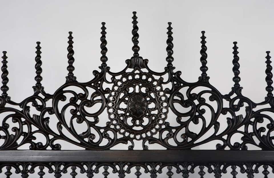 Spiral Kabak Hand Carved Solid Wooden Bed Frame