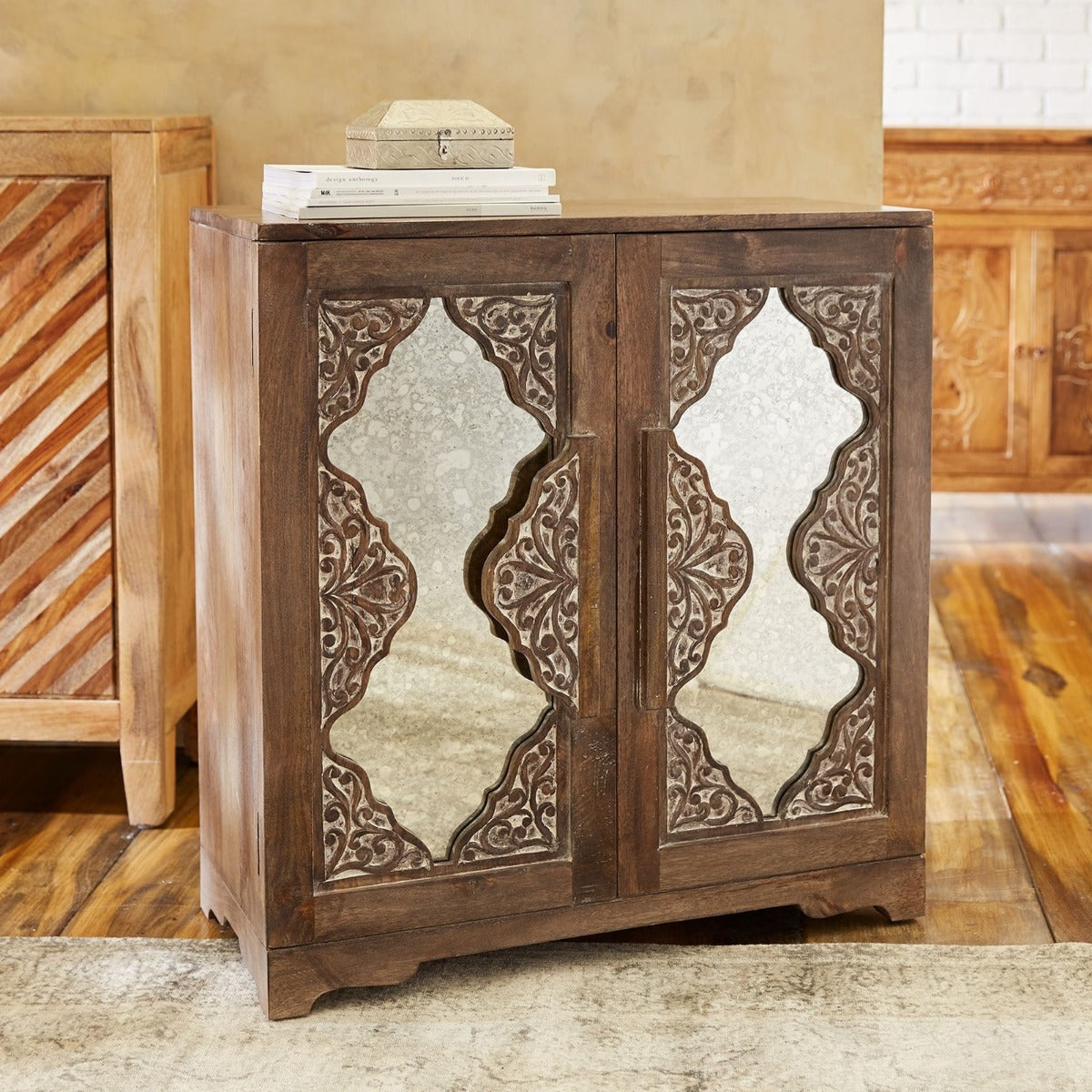 India Hand Carved Mirror Doors Sideboard