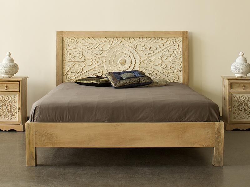 LAHI Handcarved Solid Wood Indian King Size Bed White