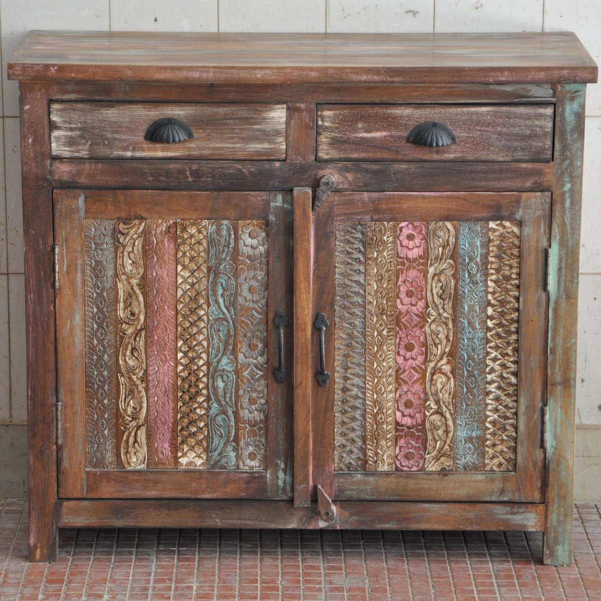 Rainbow Carved 2 Door Wooden Sideboard 100-40-90